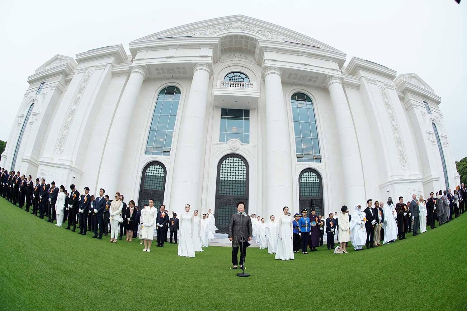 BREAKING: 83-Year-Old Mother of Peace Remains Imprisoned After 181 Days – World Rallies: Crowds Flood Embassies & Pray Non-Stop – President Lee, Free Her Immediately and Make 2026 the Year Peace Wins Forever!